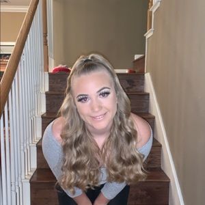 Meet your Posher, Allie